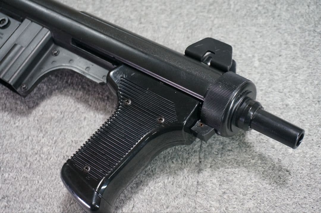 ヨネザワ　ベレッタM12S　絶版品　初速70m/s　カスタム品