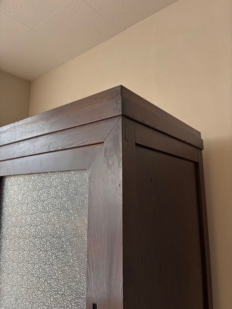 古い水屋箪笥　食器棚　ガラス棚　本棚　ガラスケース　箪笥 和家具　天然木