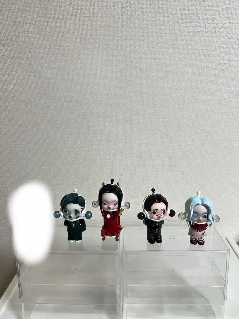 SKULLPANDA 、ADDAMS FAMILY、夜之城、ポップマート