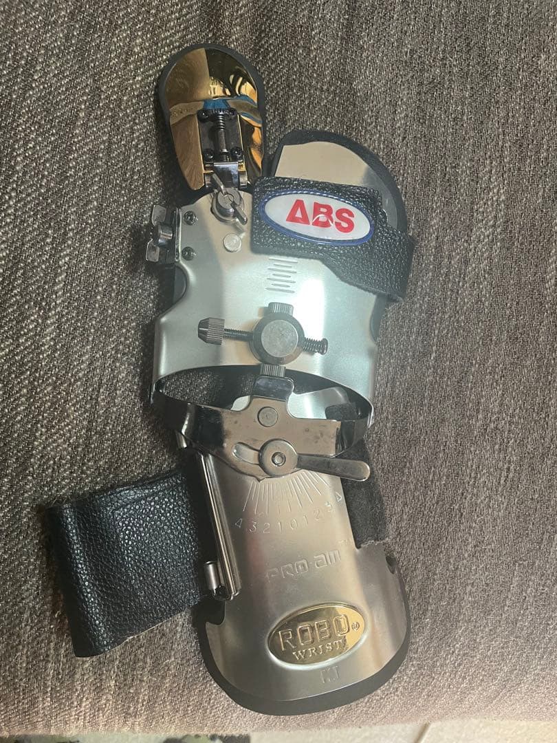 【ほぼ未使用】ABS　ロボリスト　ゴールドフィンガー　M　右投げ用　ボウリング