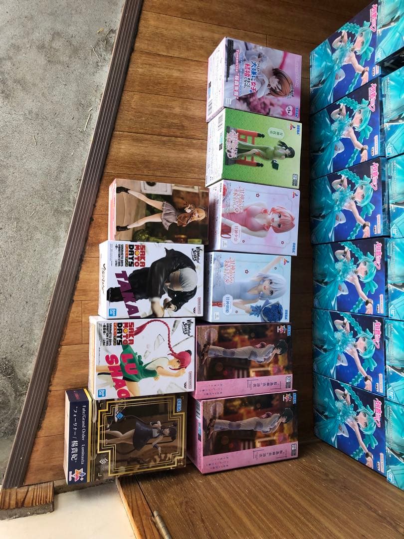 初音ミク　フィギュア　BPEV エメラルド　喜多川まりん　　FGO など　40個