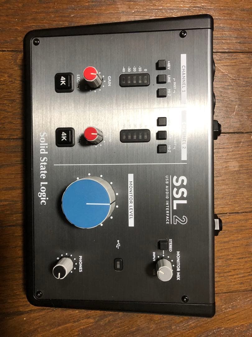 SSL 2 オーディオインターフェース