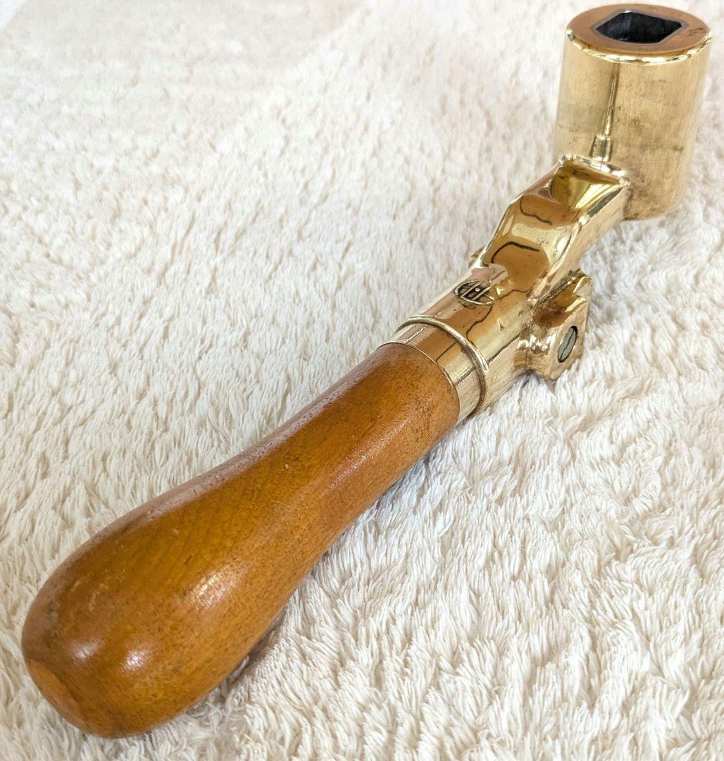 鉄道関連グッズ：鉄道ブレーキハンドル 日本エヤーブレーキ製(未使用予備品)