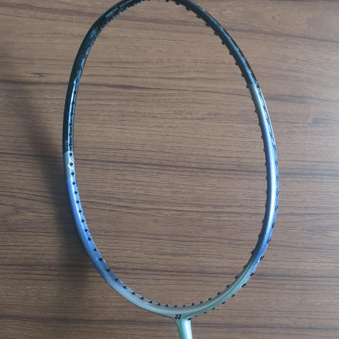 YONEX Ti6 バドミントンラケット