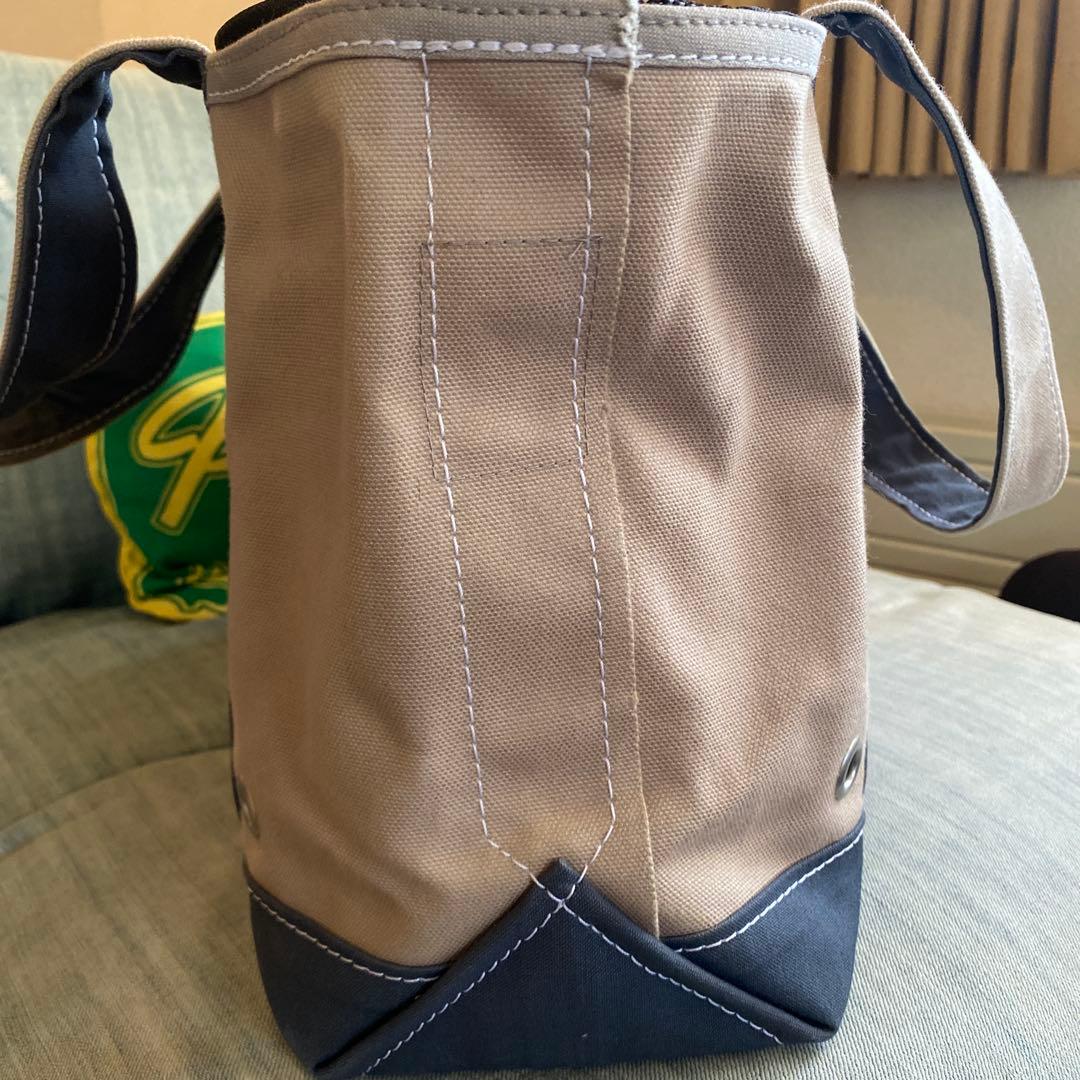 TEMBEAの愛犬用キャリーバッグ