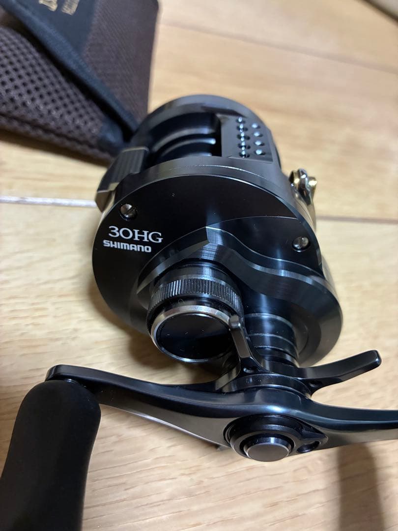 シマノ　24カルカッタコンクエスト シャローエディション 30HG 超美品