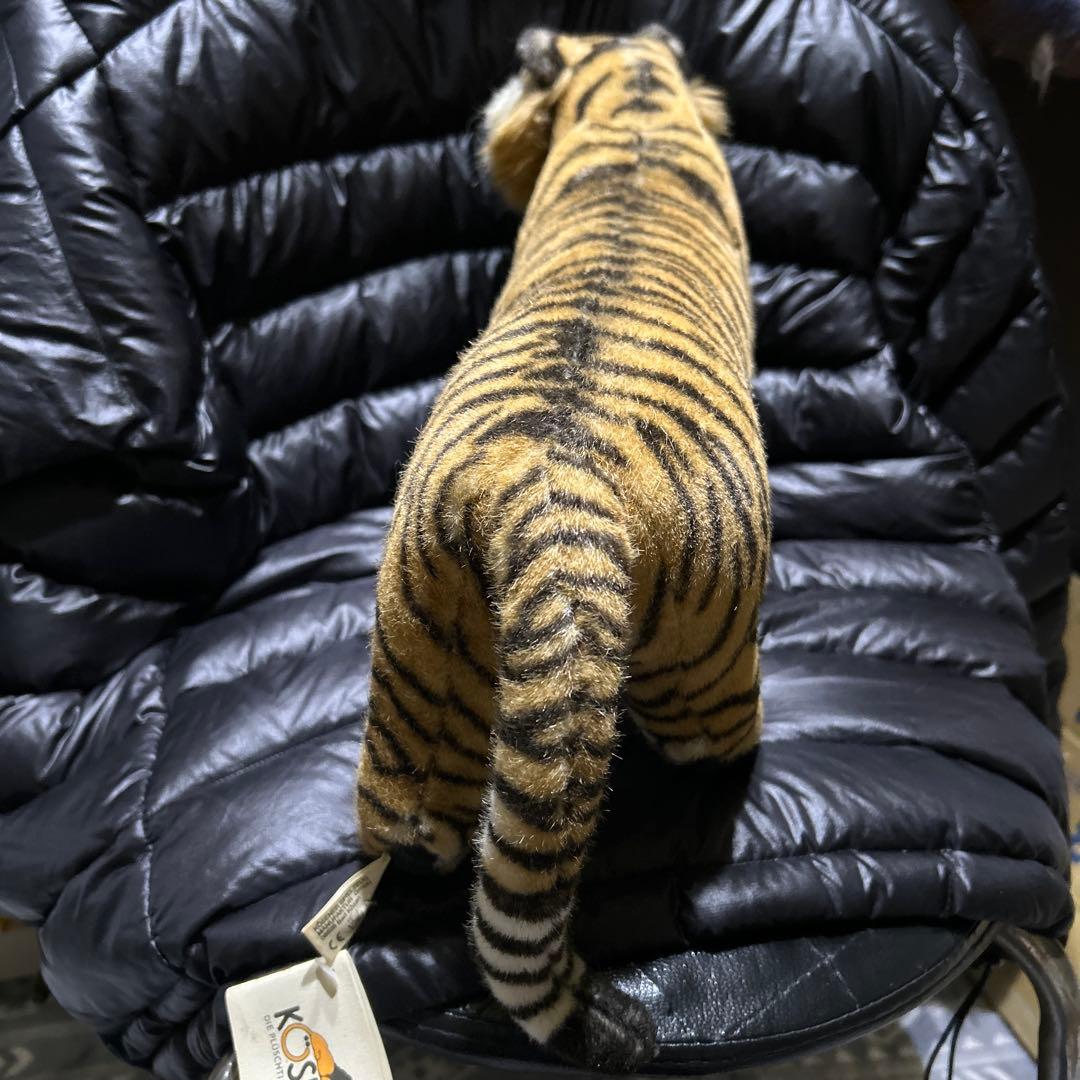 KOSEN ぬいぐるみ　トラ　立ち　タグ付き❣️