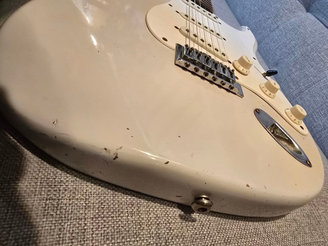 ※ジャンク SPLENDOR エレキギター ホワイト