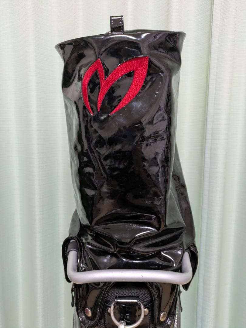 MASTER BUNNY EDITION スタンド式キャディバッグ シルバー