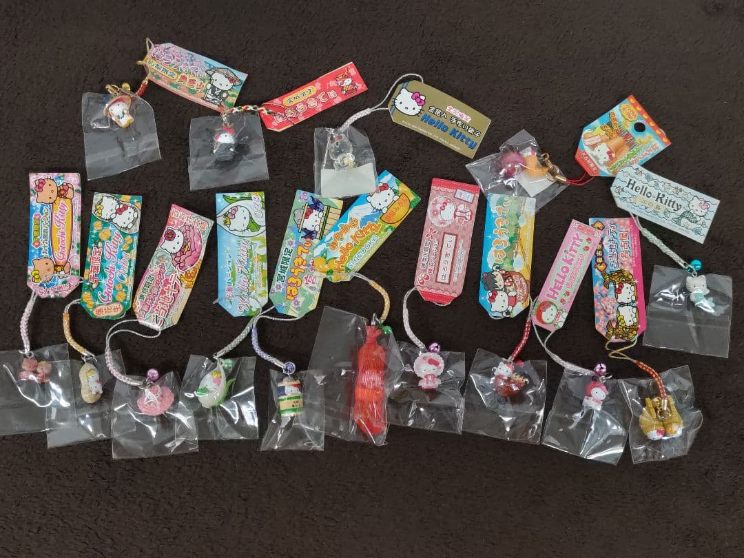 Hello Kitty ハローキティ 地域限定根付ストラップ 15種セット