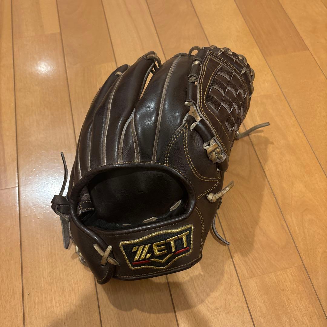 566型ゼット硬式グローブ