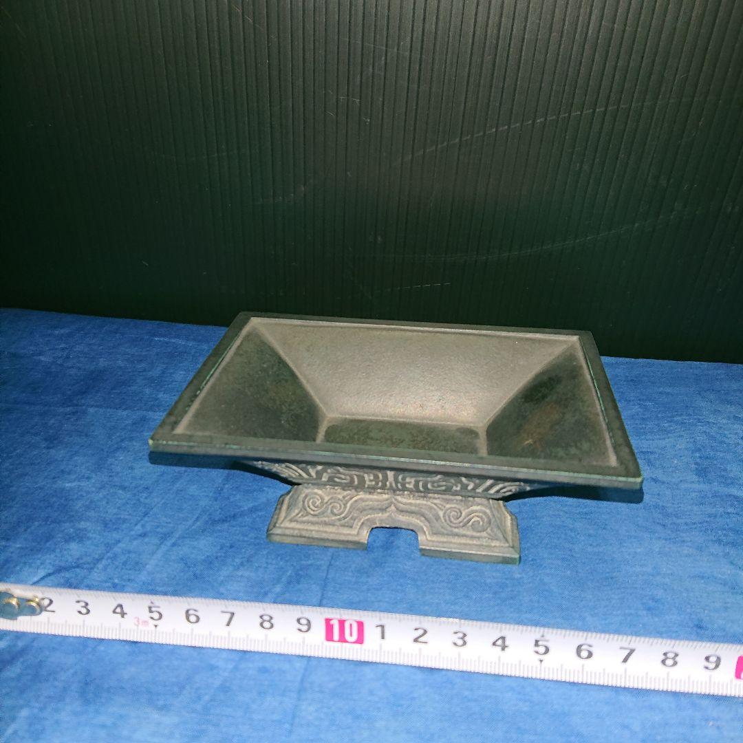 青銅、長方炉金属工芸品