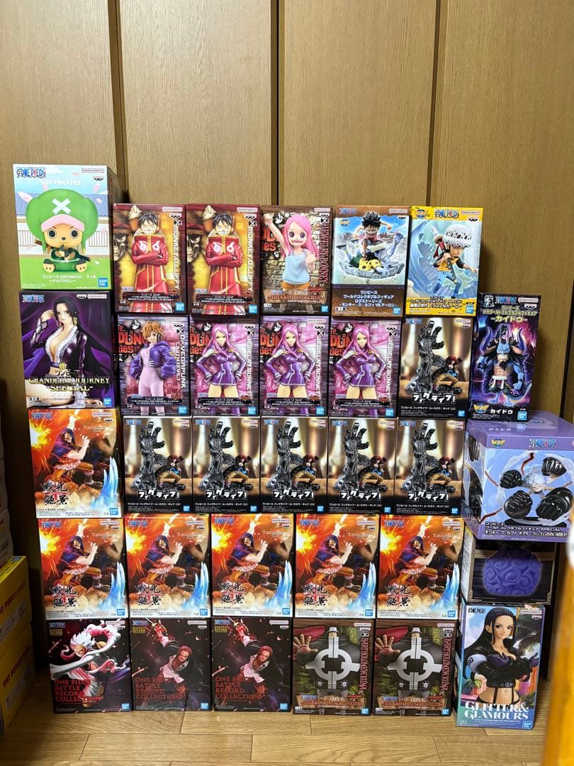 ワンピース　フィギュア　32体まとめ売り