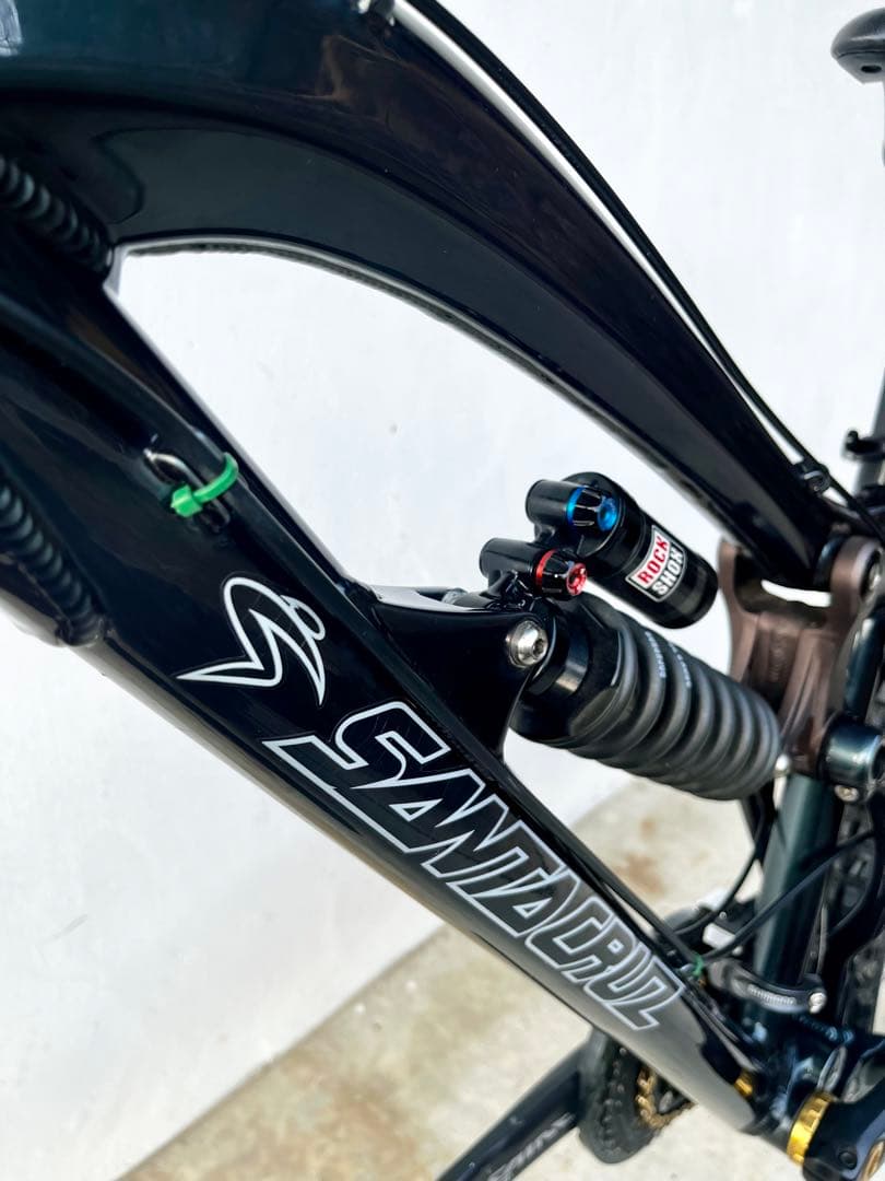 santa cruz nomad サンタクルーズ　ノマド