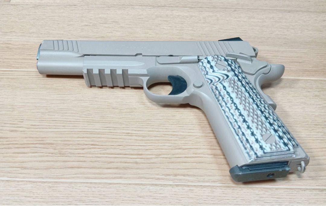 東京マルイ COLT M45A1 CQBピストル（USMC） ガスブローバック