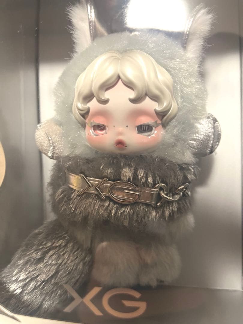 【しっぽ大き目】【目綺麗】【メイク濃い目】スカルパンダ × XG ダンボール梱包