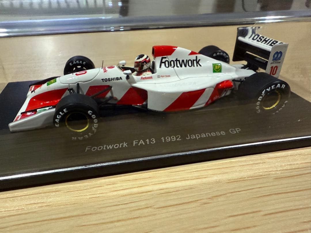Racing on特注 スパーク 1/43 フットワーク FA13 鈴木亜久里