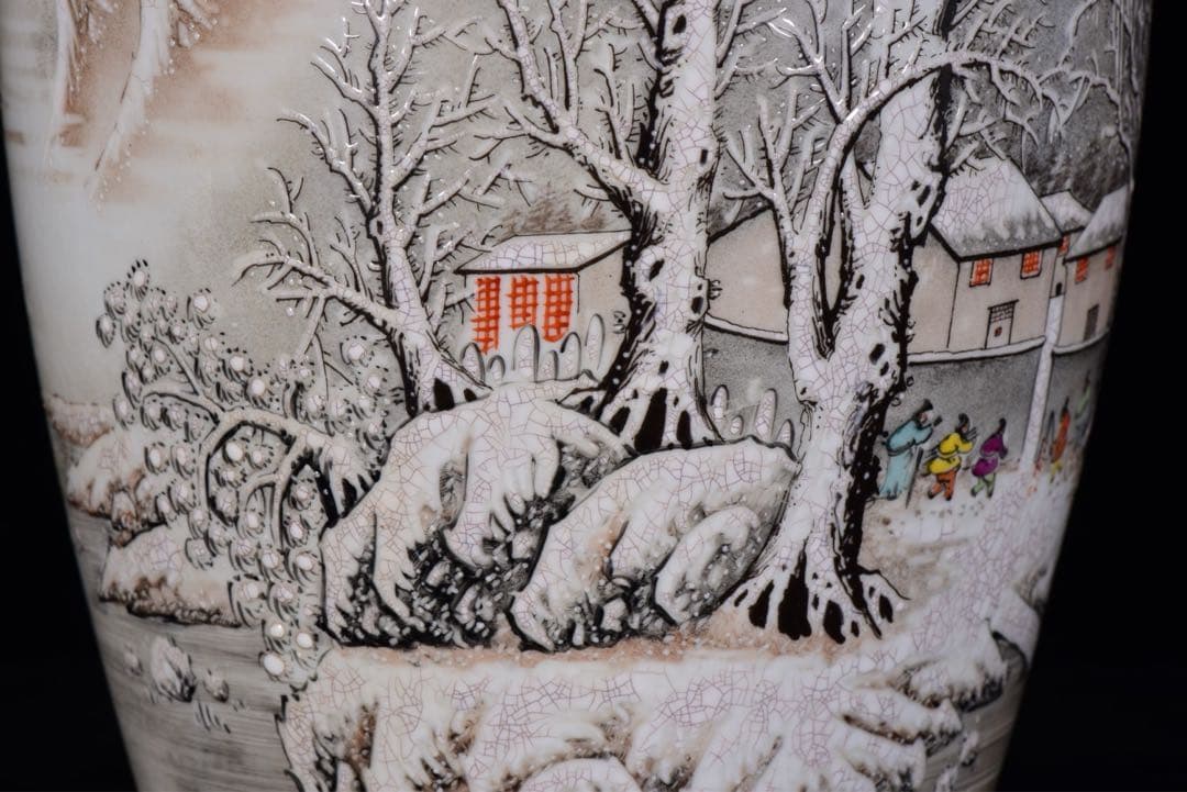 旧蔵逸品　中華民国時代 粉彩雪景図　手作り花瓶　飾り　古美術インテリア　陶器美品