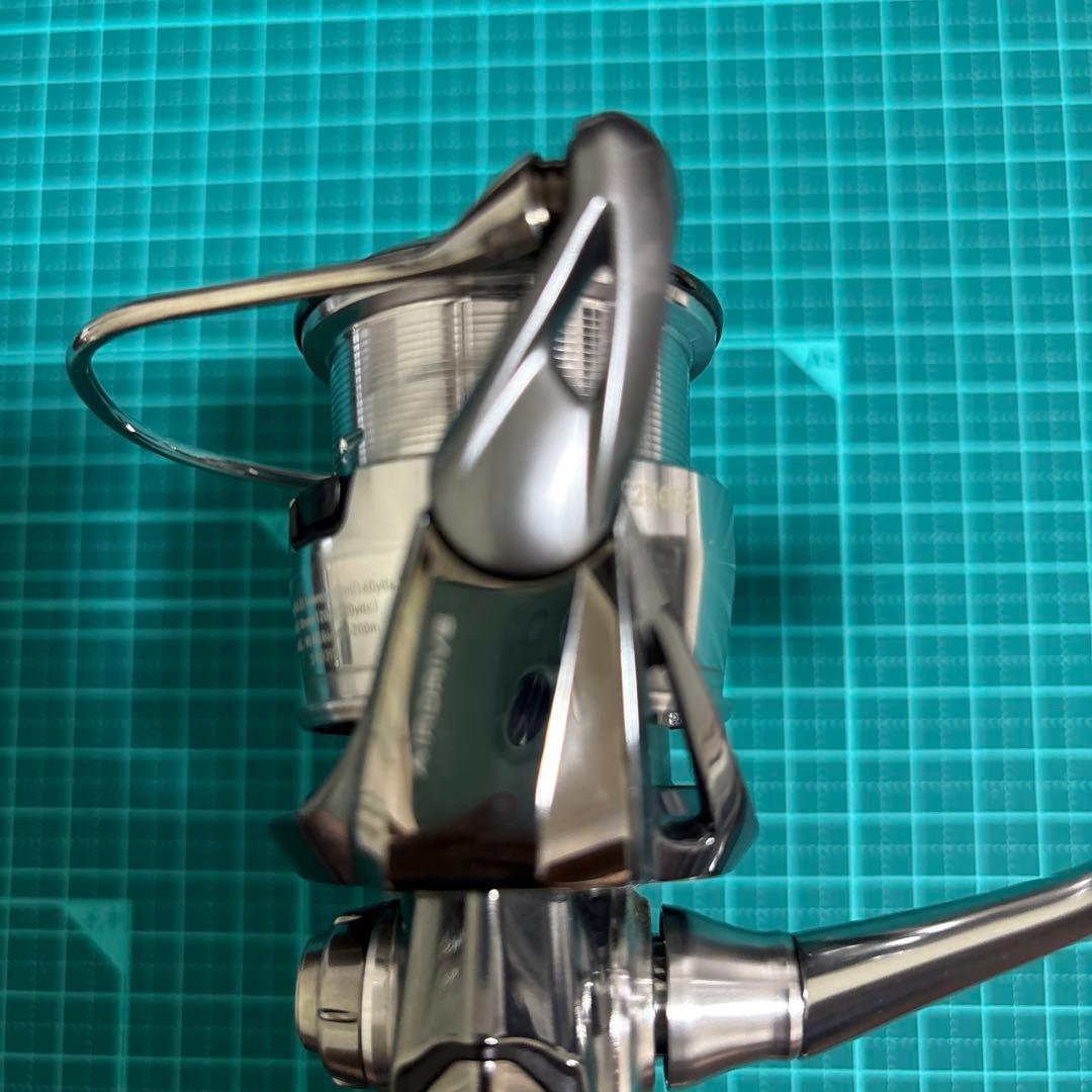 Daiwa 22イグジスト　EXIST LT2500S スピニングリール