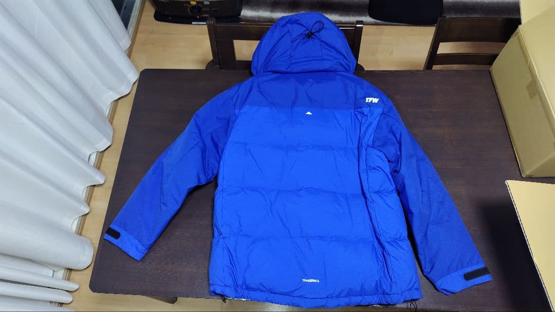 新品未使用　TFW49 ダウンジャケット フード付 ゴルフ　定価93,500円