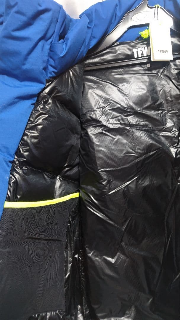 新品未使用　TFW49 ダウンジャケット フード付 ゴルフ　定価93,500円