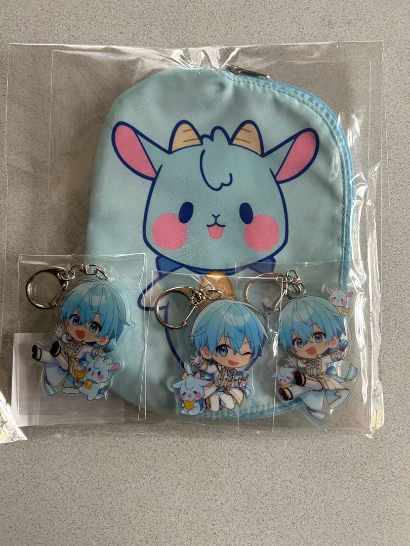 すとぷり　ころんくん　ワンマン　アプグレ　ポーチ　アクキー