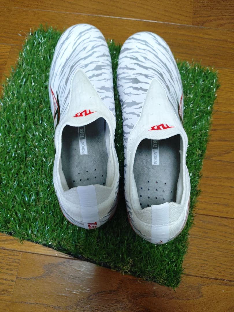 シューズ TLSS Libero