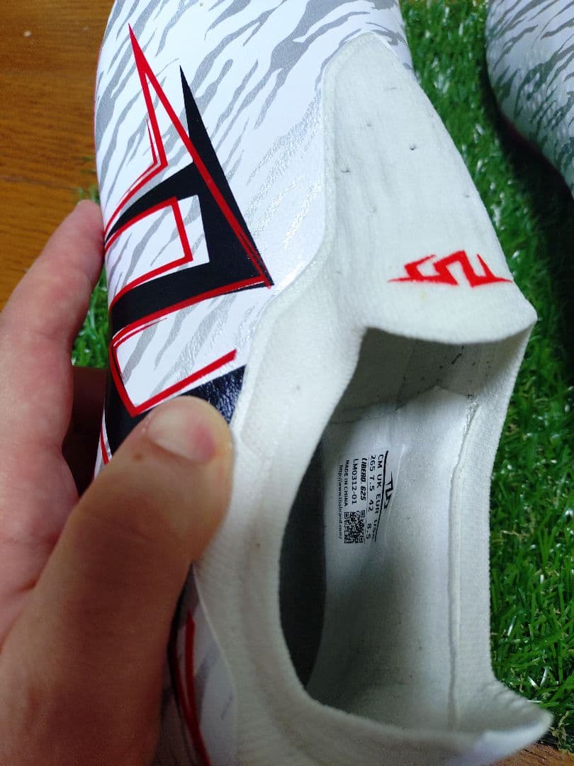 シューズ TLSS Libero