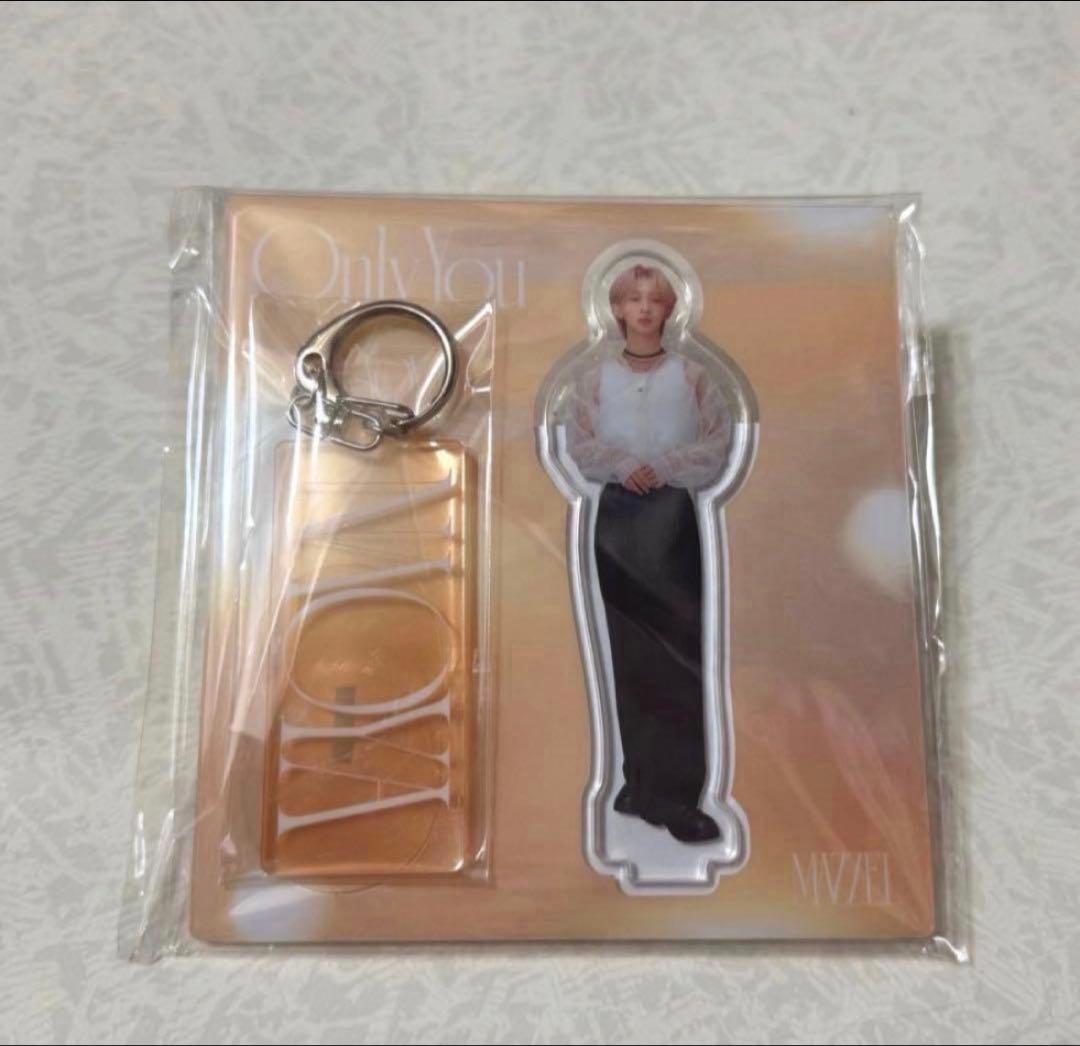 MAZZEL NAOYA OnlyYou MUZEUM盤 アクスタ ナオヤ