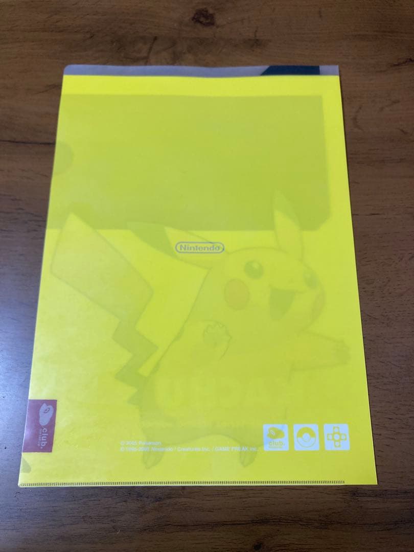 club nintendo クリアファイル　ピカチュウ　ミュウ　レックウザ　美品