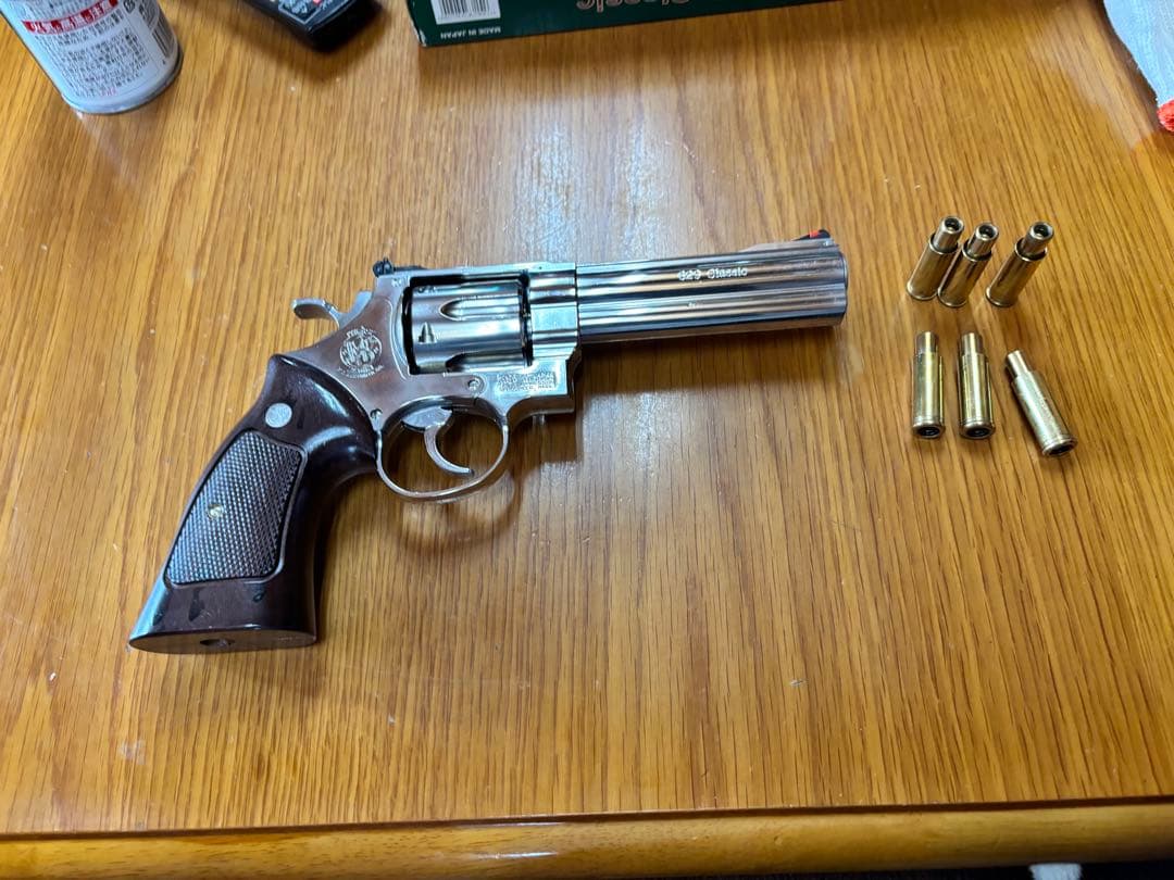 マルシン　Smith & Wesson M629 ガスガン　ガス缶付き