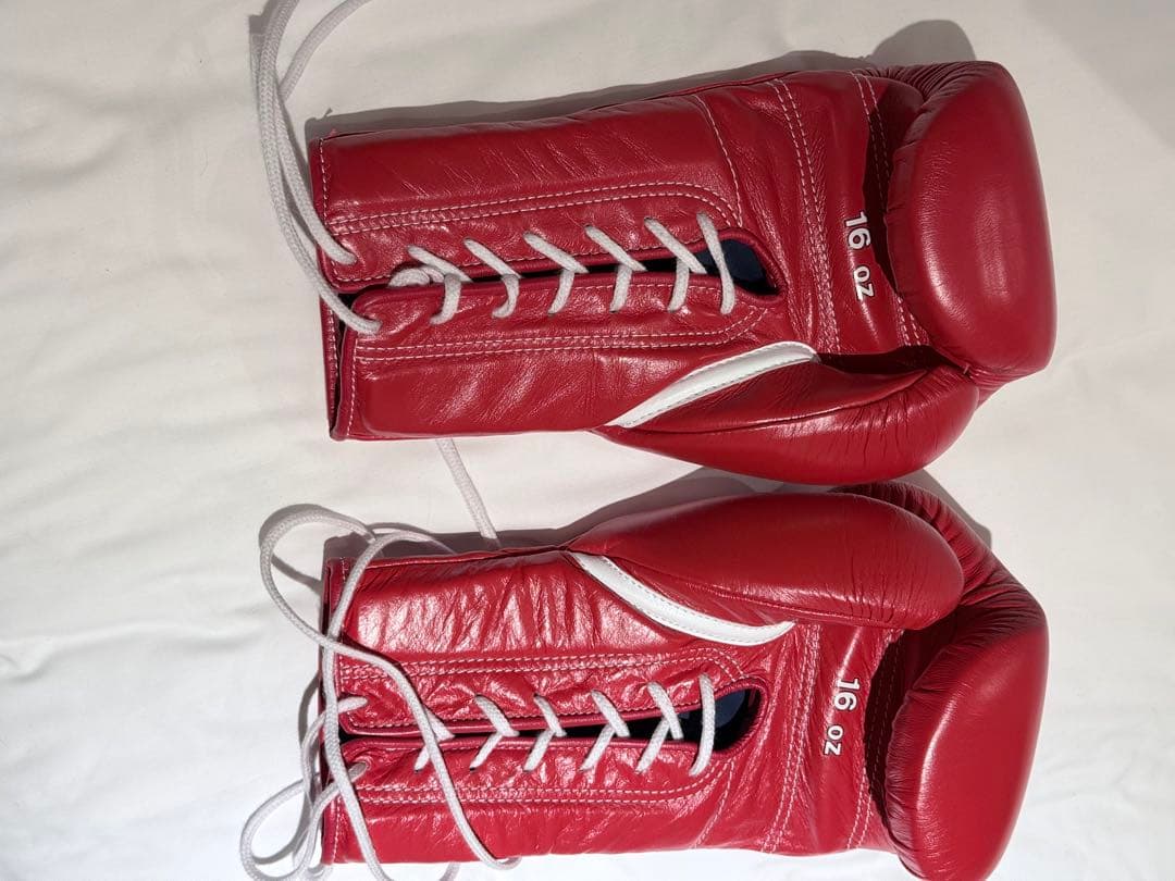 Winning ボクシンググローブ 16 oz 赤