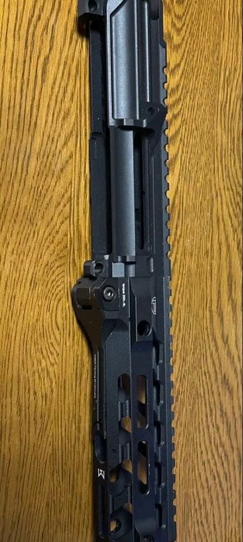 希少　bad556ガスブロmws互換　ハンドガード &アッパーレシーバーブラック