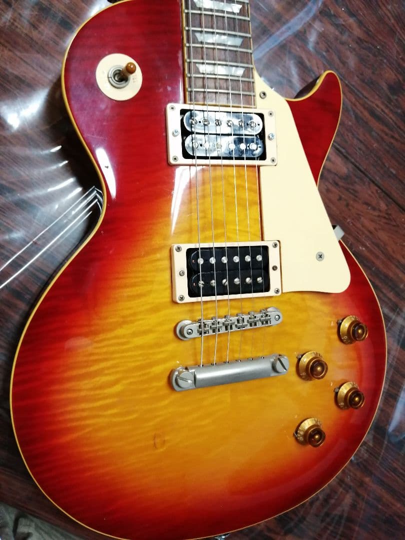 レスポール虎目良ギブソンギグケース付