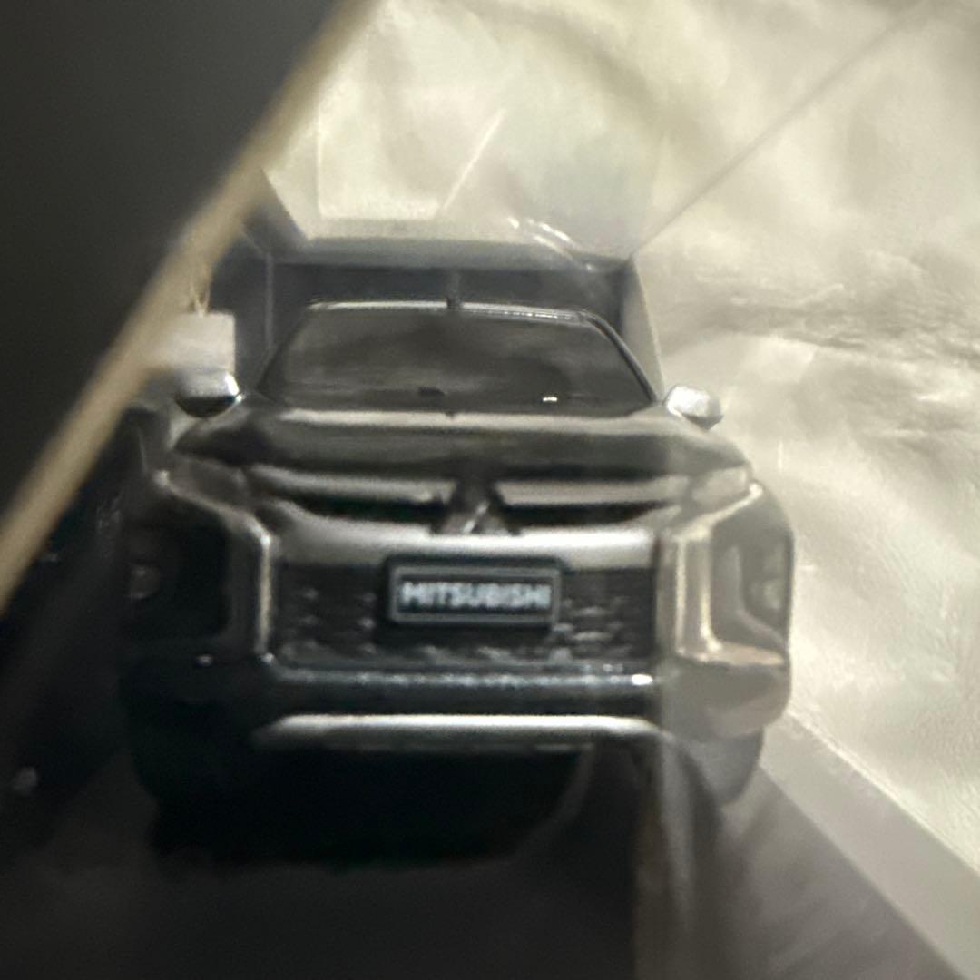 Mitsubishi Triton L200 1/43スケールモデル
