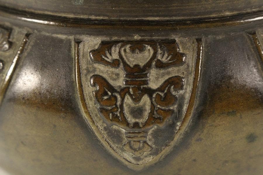 茶道具 饕餮紋 建水 古銅 龍文堂製(K-LC951)