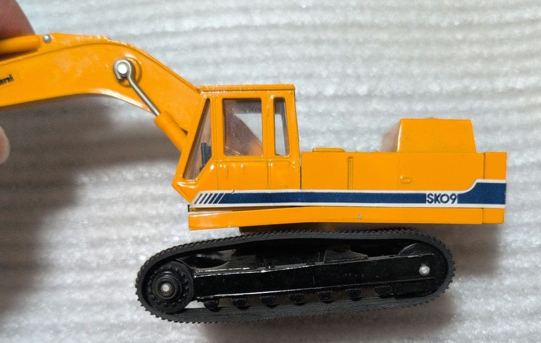 コベルコ　油圧ショベル　ASHIYA MODEL　SK09