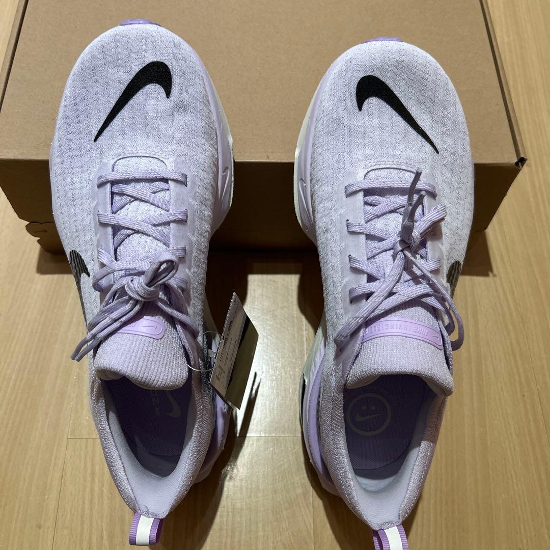 Nike ナイキ　インヴィンシブルラン3