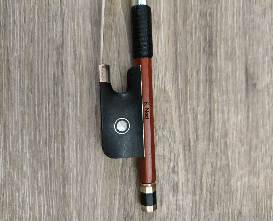 E.Noel チェロ弓 フェルナンブーコ 4/4