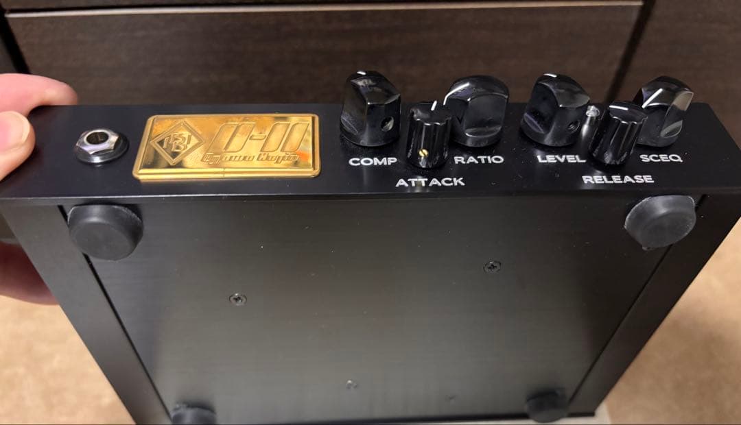 Ultimate Comp IIベース用コンプレッサー　ハーフラックサイズ