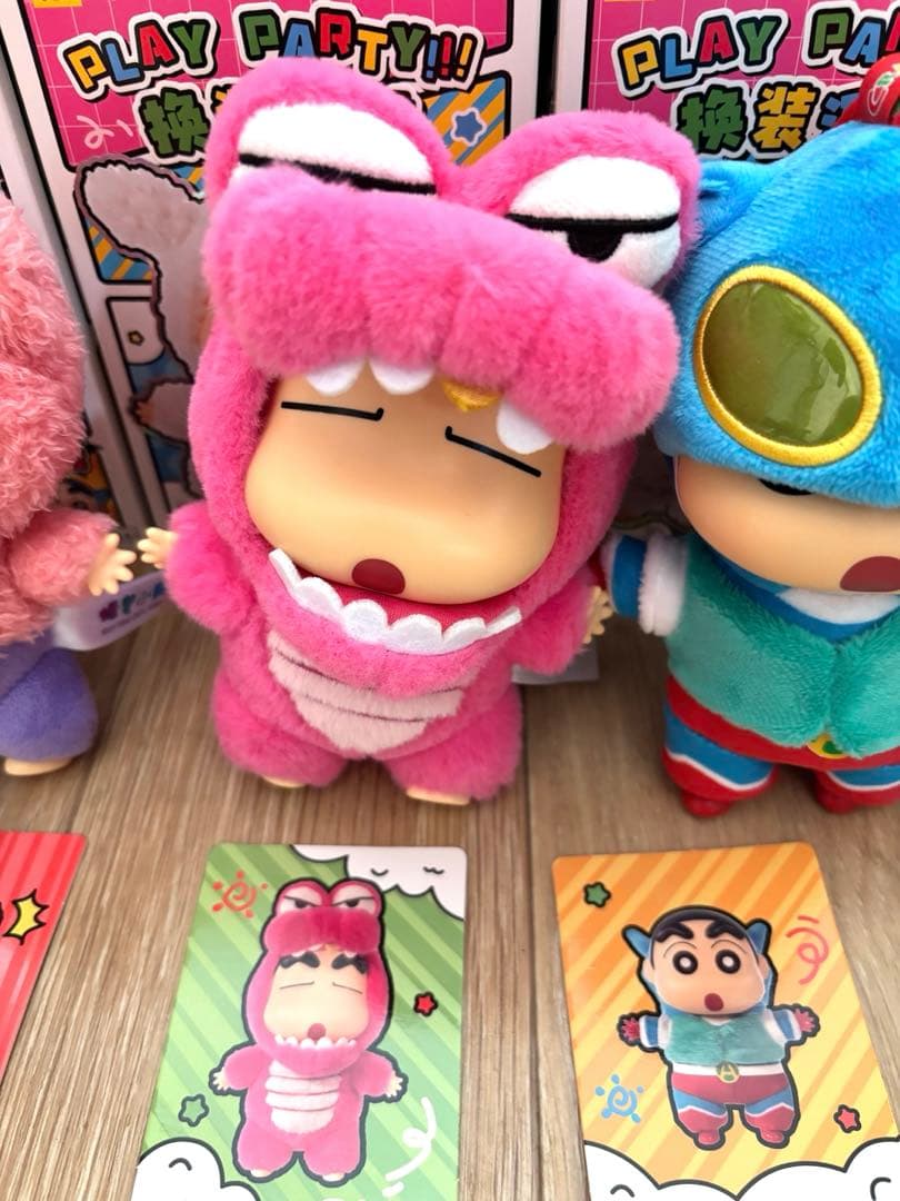 正規品　しんちゃん ぬいぐるみ TOP TOY コンプ　4体　開封のみ　カード