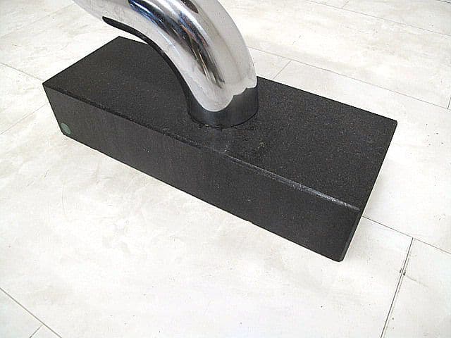 天然大理石×ステンレススチール モニュメント フック形状部回転可動 　オブジェ