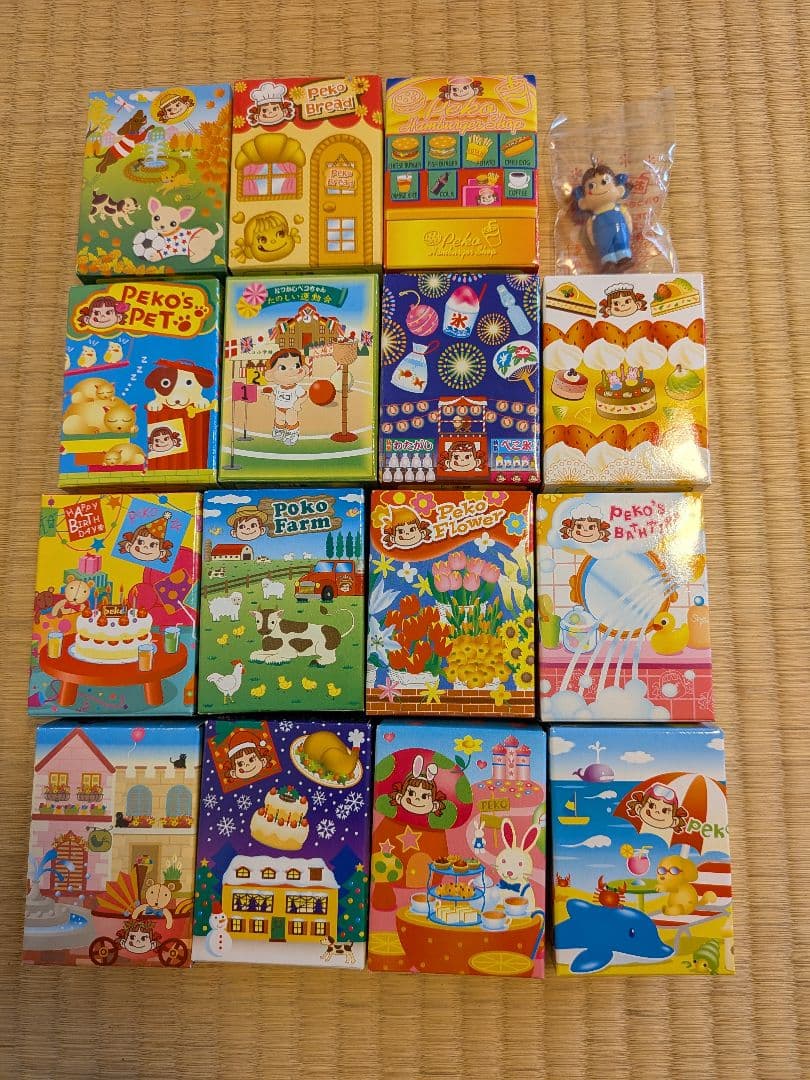 不二家　ミニフィギュア　ストラップ　16セット　当たり付き　未使用　箱入り