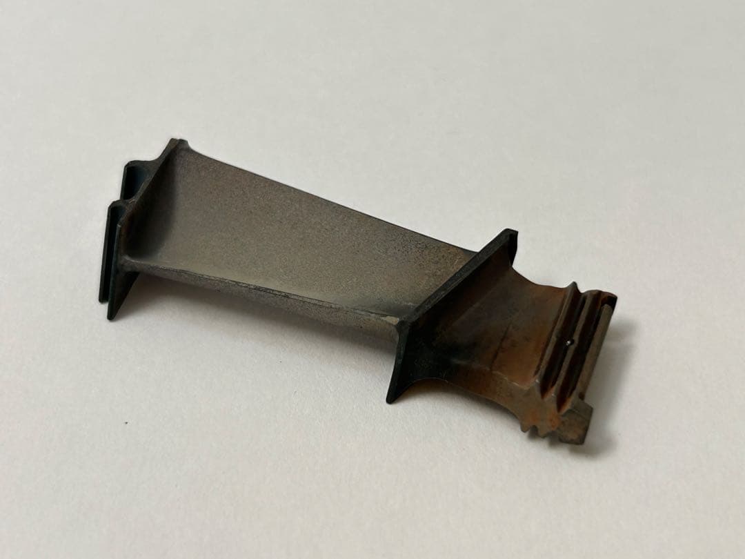 YS-11　高圧タービンブレード