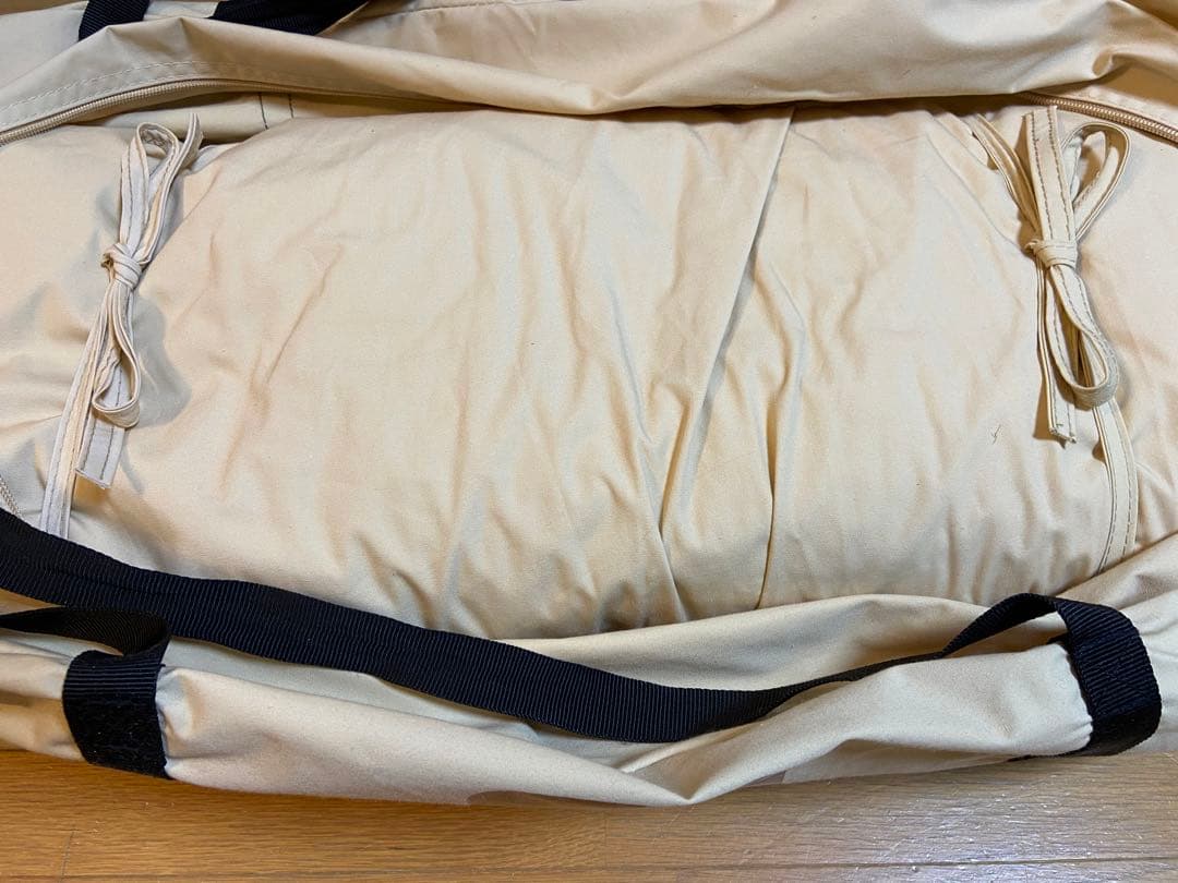 ハイランダー　A型フレーム　ネヴィス　二股ポール　ティピー型　ペグなし