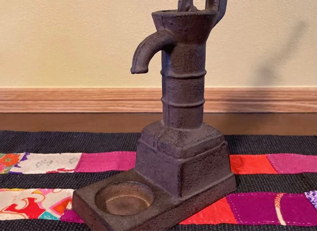 アンティーク 井戸ポンプ 手押しポンプ ミニサイズ 古道具　※古バケツ付き