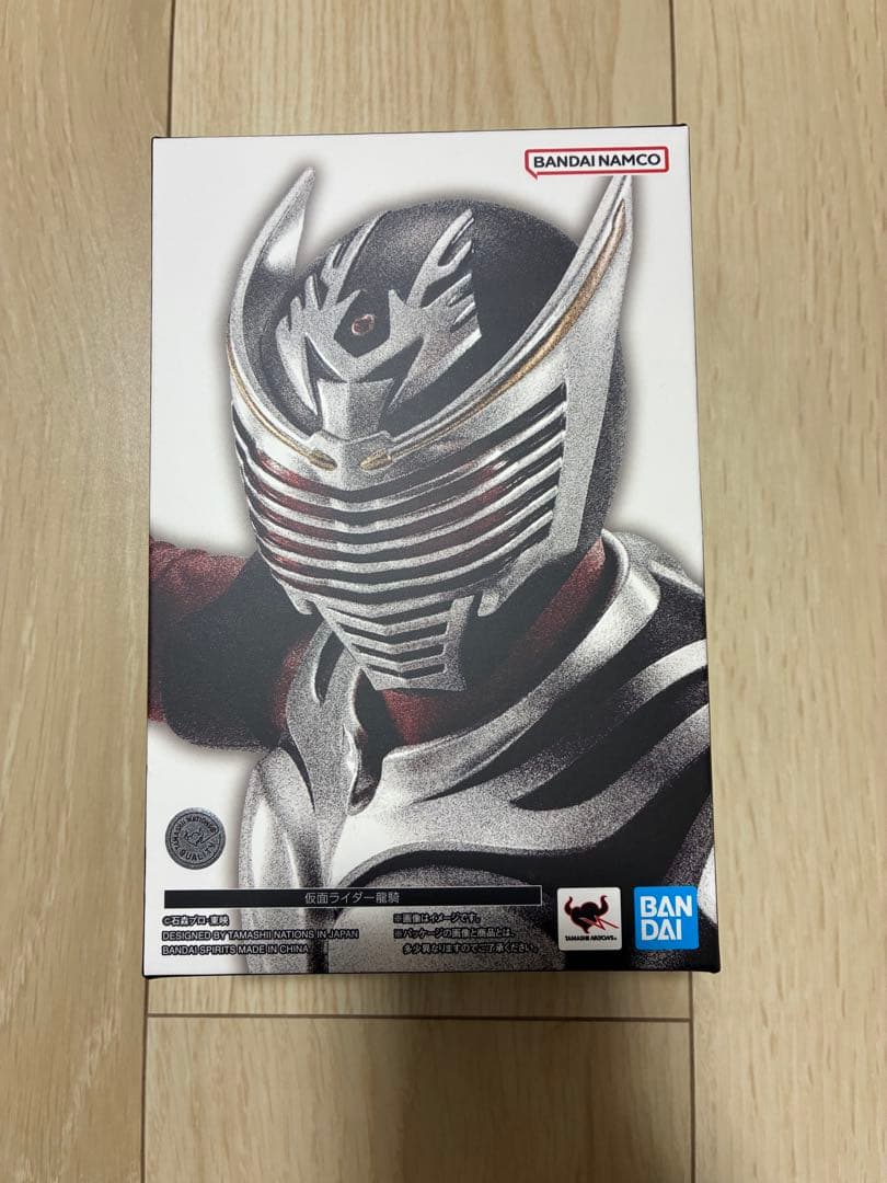 S.H.Figuarts 真骨彫製法　仮面ライダー龍騎　フィギュアーツ