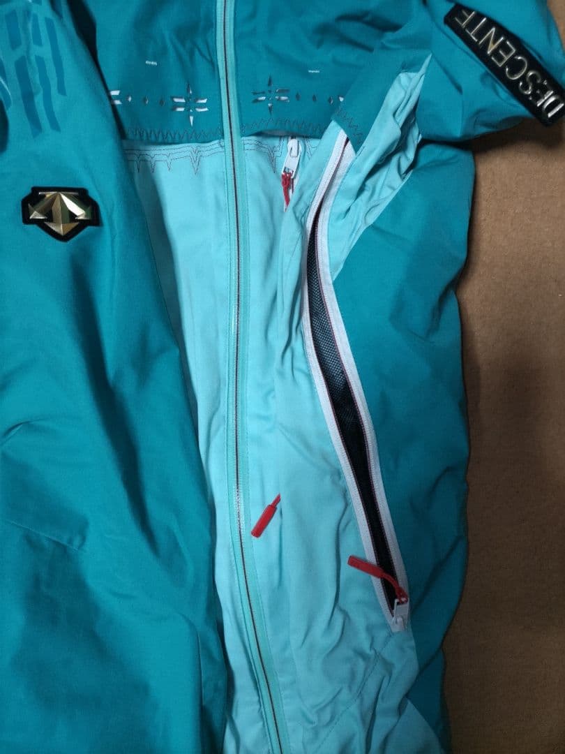 大きいサイズ DESCENT 選手用ジャケット & ビブパンツ