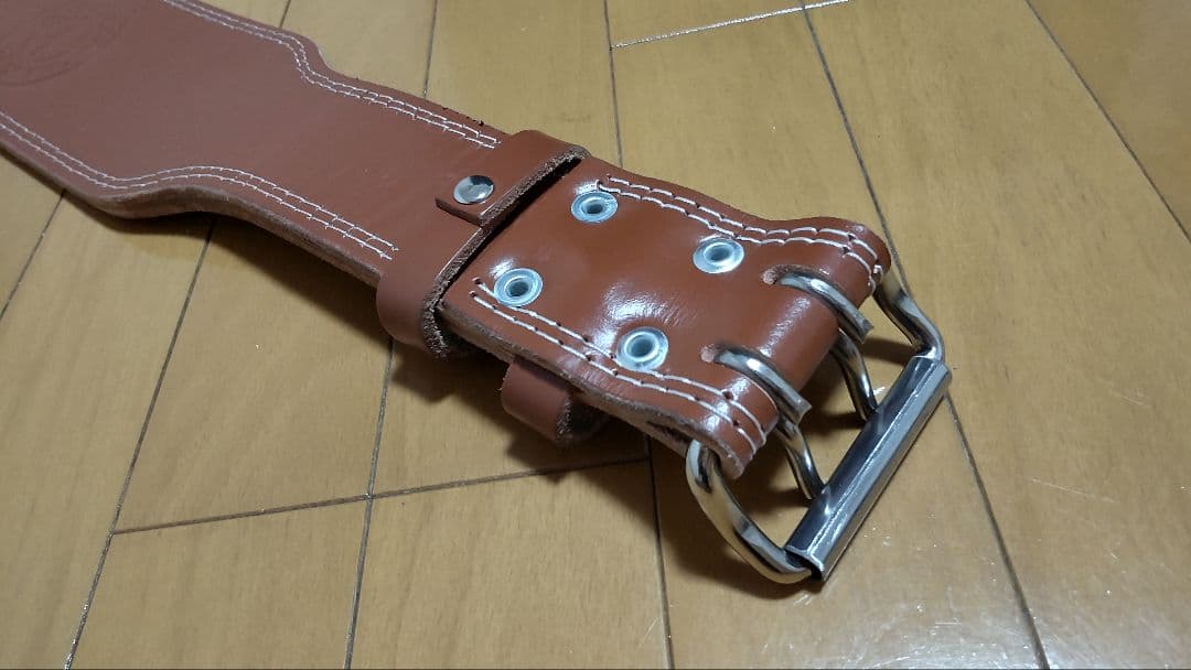 ゴールドジム（GOLD'S GYM）　プロレザーベルト　Mサイズ