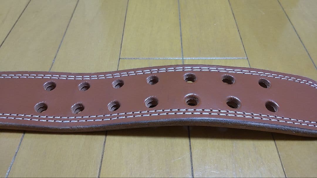 ゴールドジム（GOLD'S GYM）　プロレザーベルト　Mサイズ